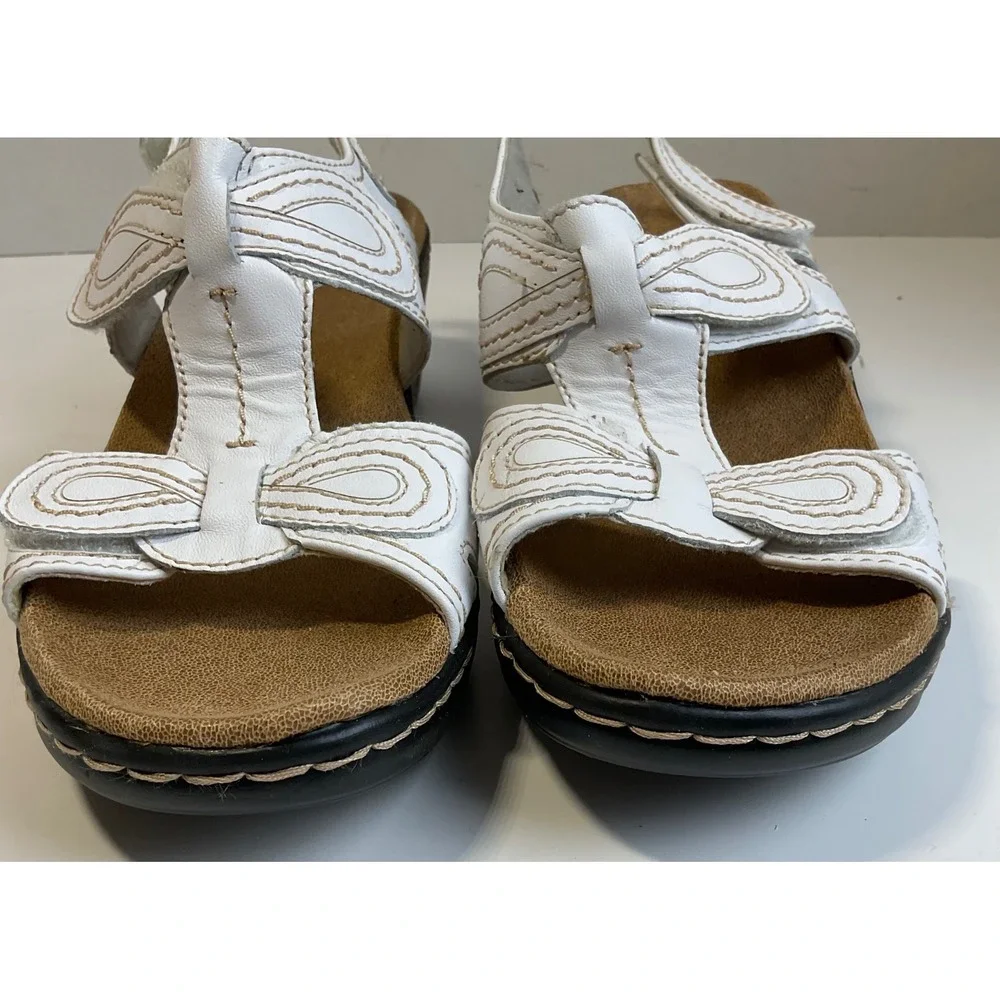 Clarks Collection Lexi Walnut Q White Leather Wedge Sandals Womens 8M 26065782